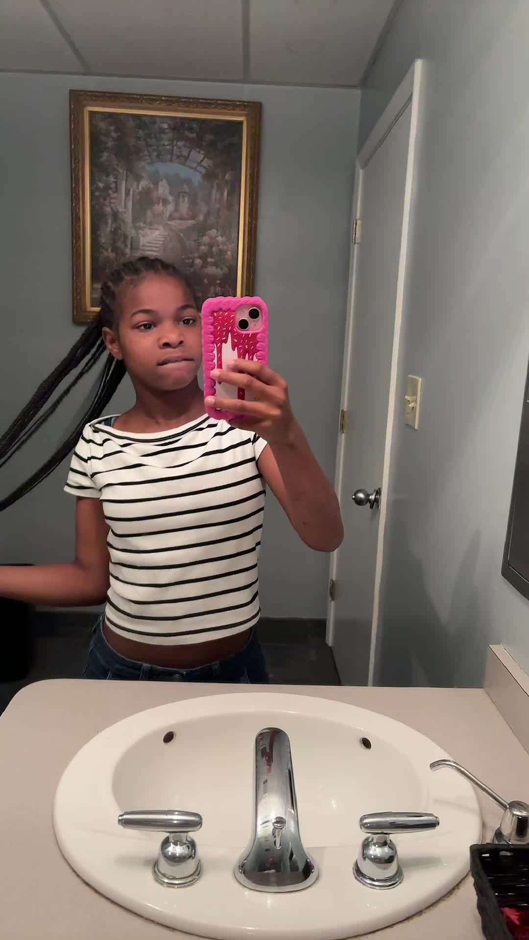 @(╥_╥)