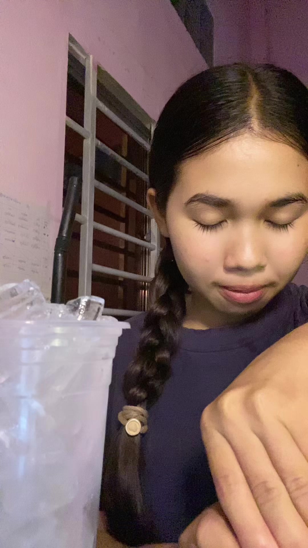 @Lily