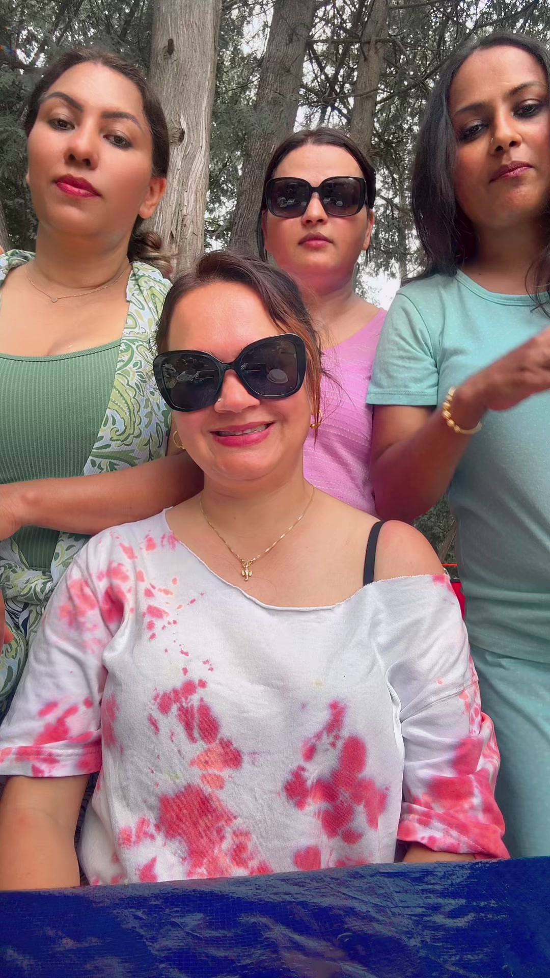 @Neeru👸 🥰 🤗 🫶🏻