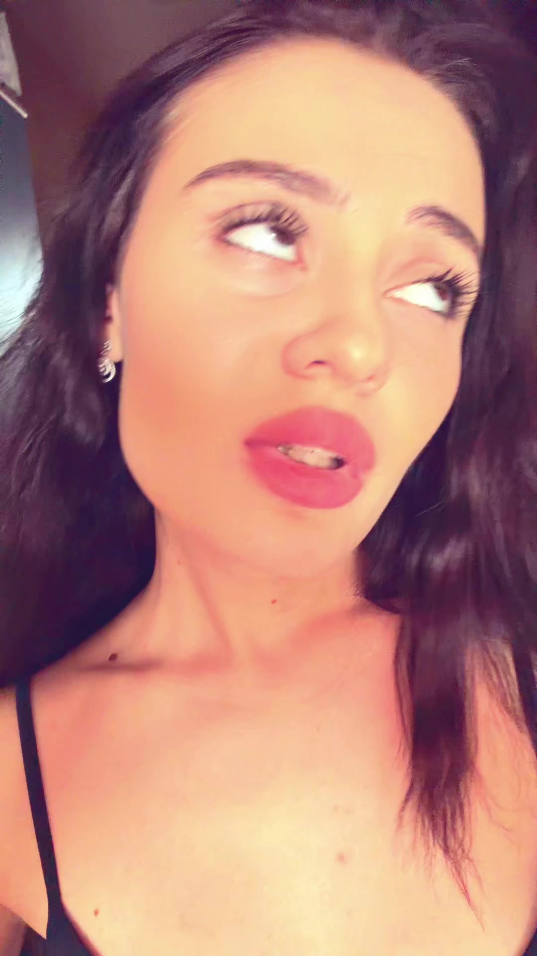 @🧿