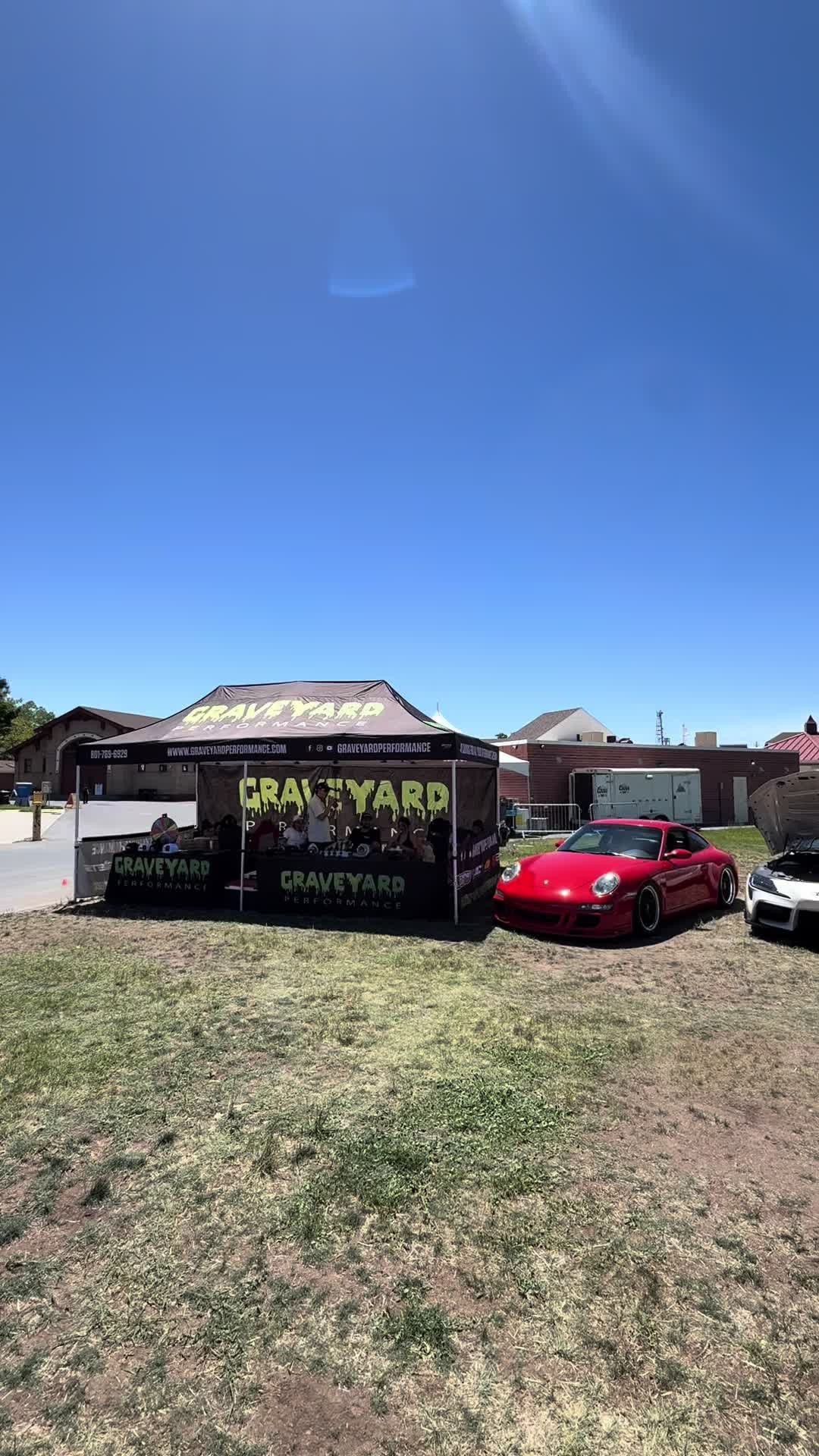 @Nom Nom Garage