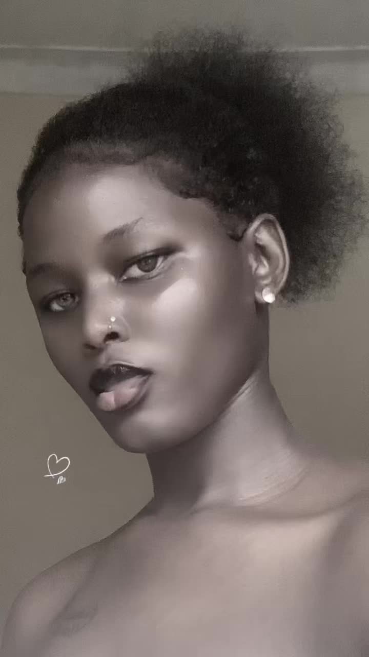 @dark skinned ghal🖤