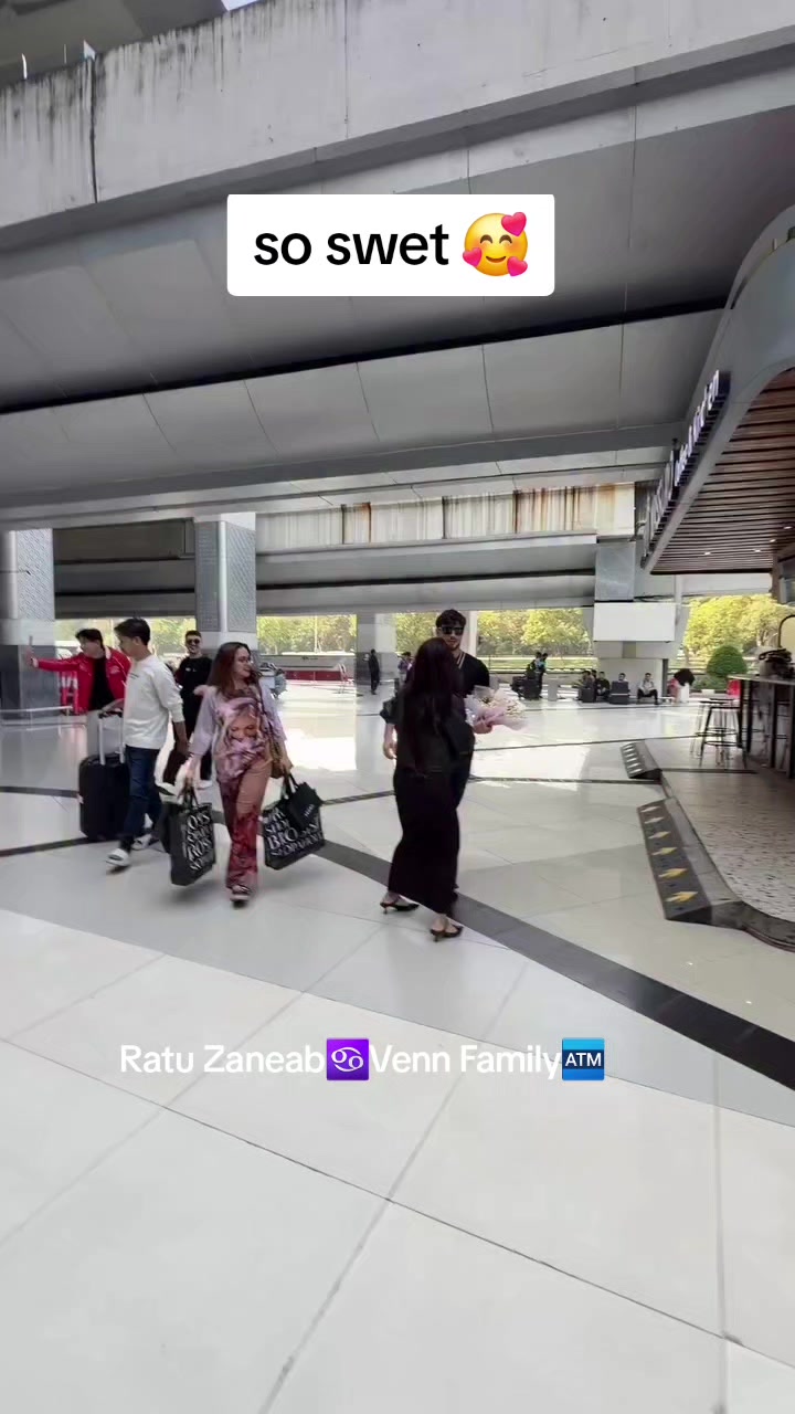 @Ratu Zaneab♋️Venn Family🏧