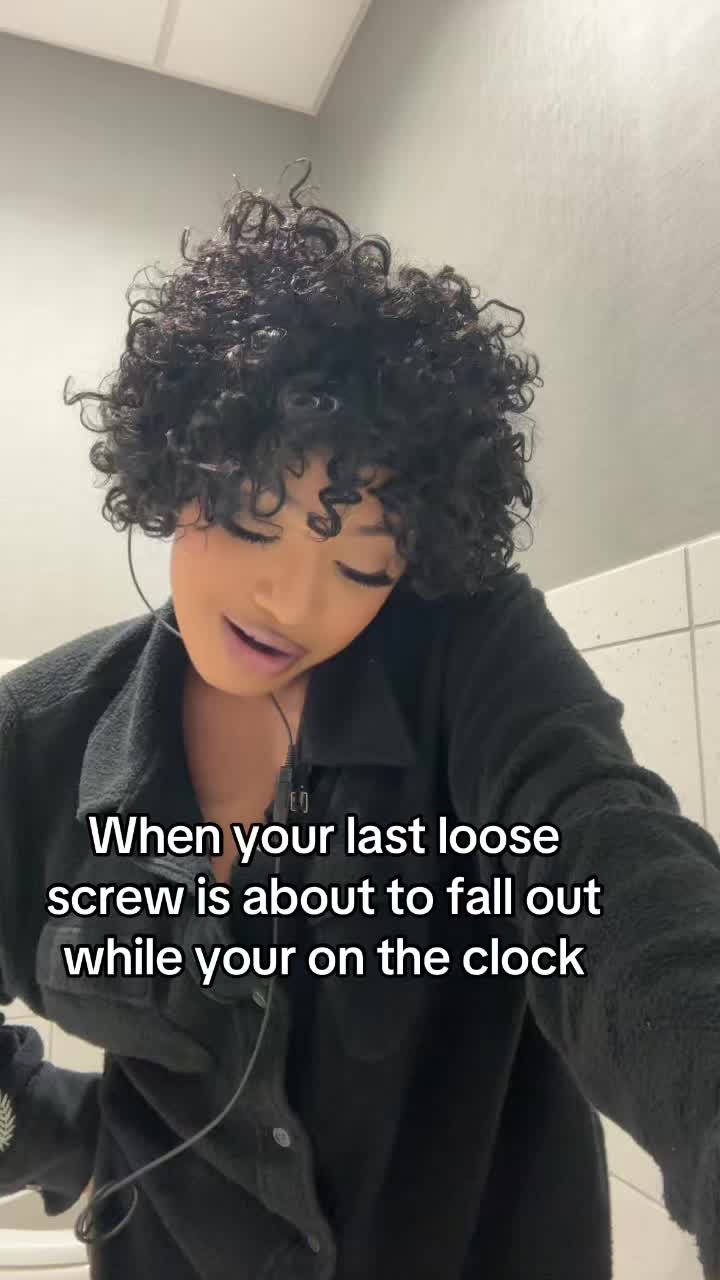 @MieshaRoe