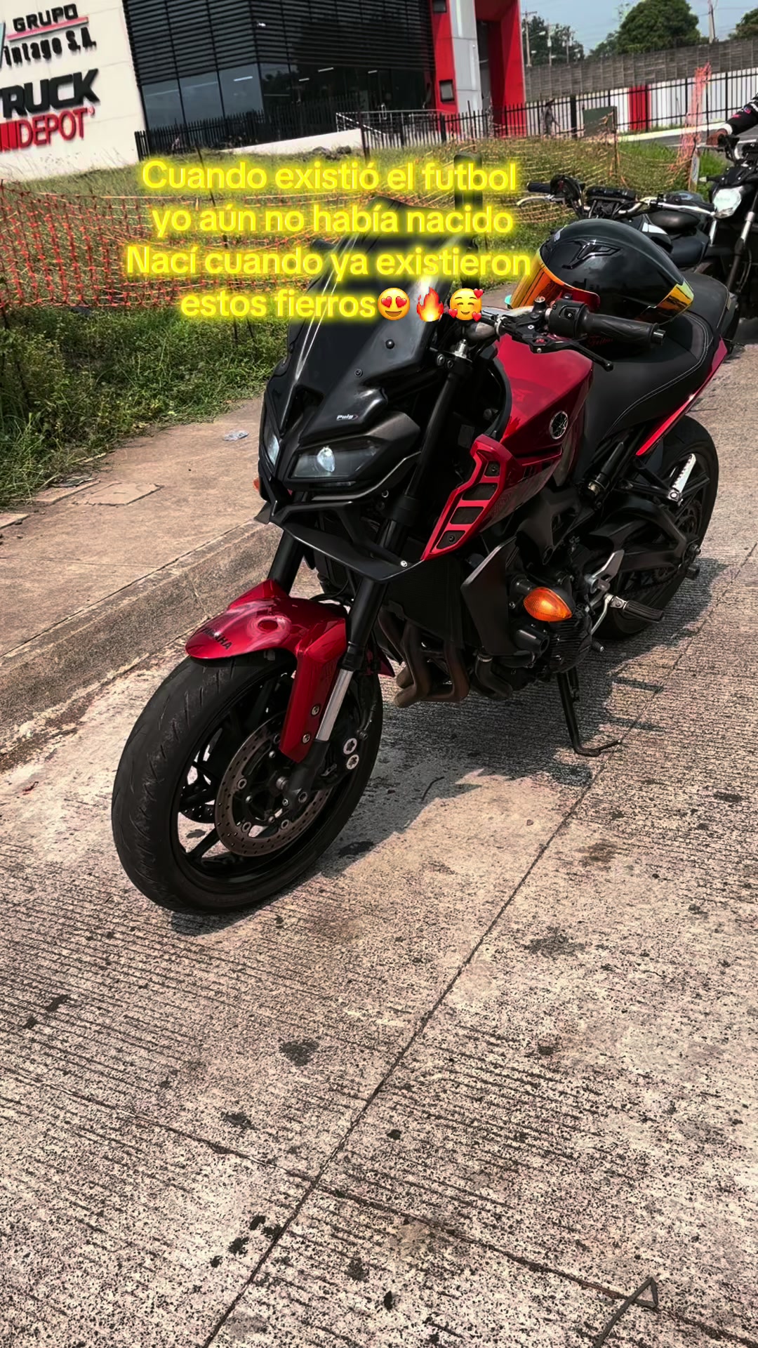 @El nene de la mt09 la 🍒⚡️🚀✈️