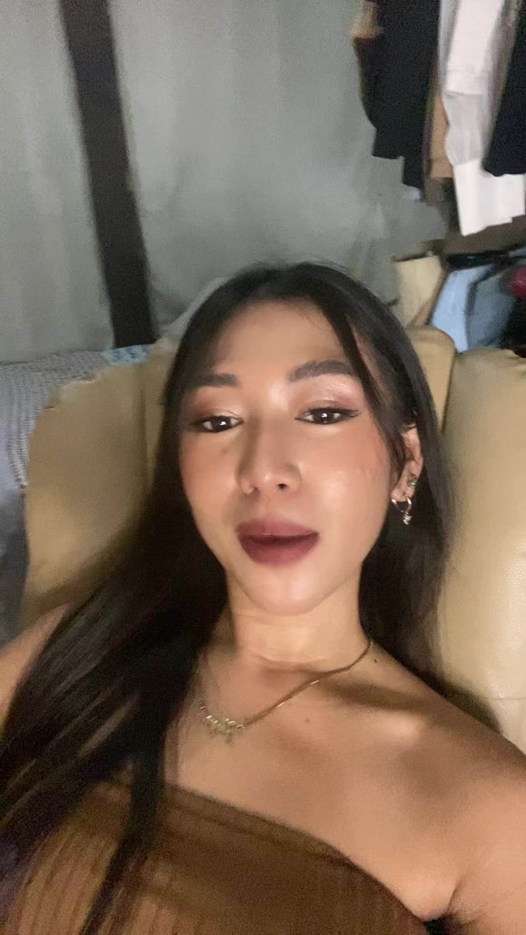 @zhyra.ice on IG