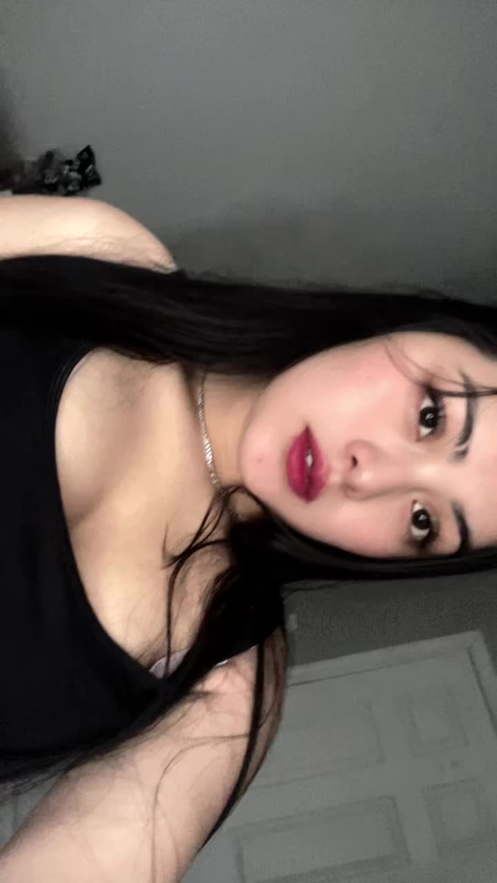 @🦋🥰Yesenia🥰🦋
