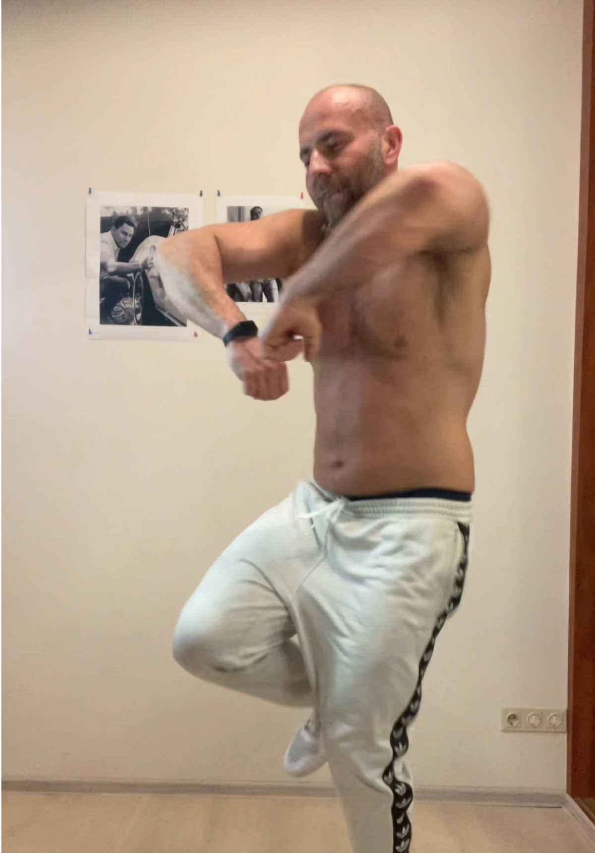 @bigman_sexy_dancemachine