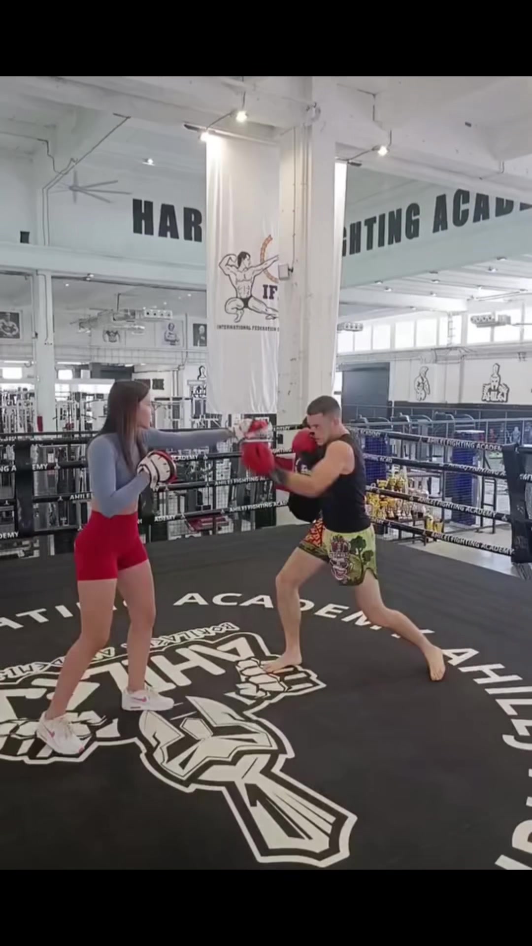 @Keti🥊