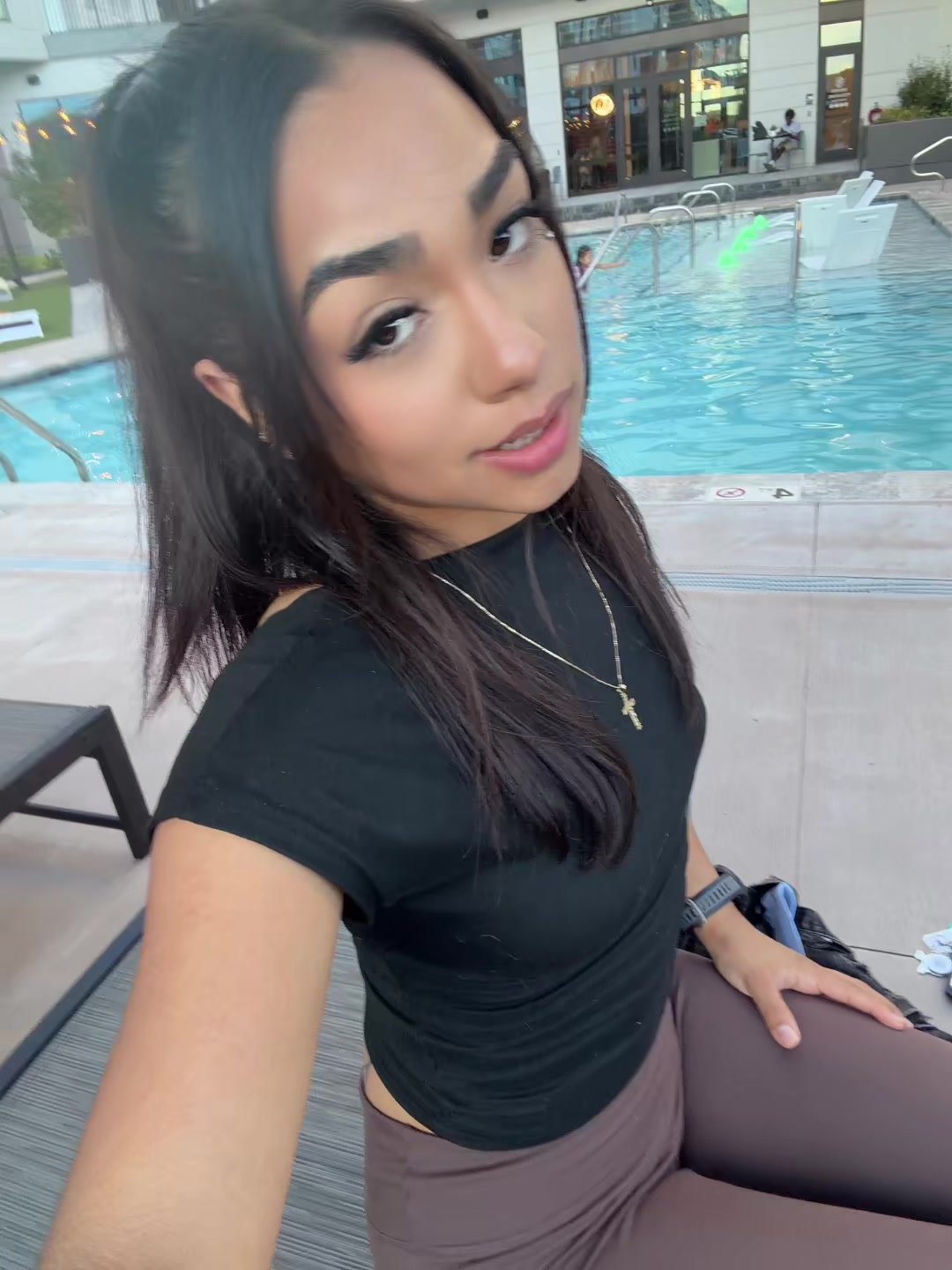 @laysha