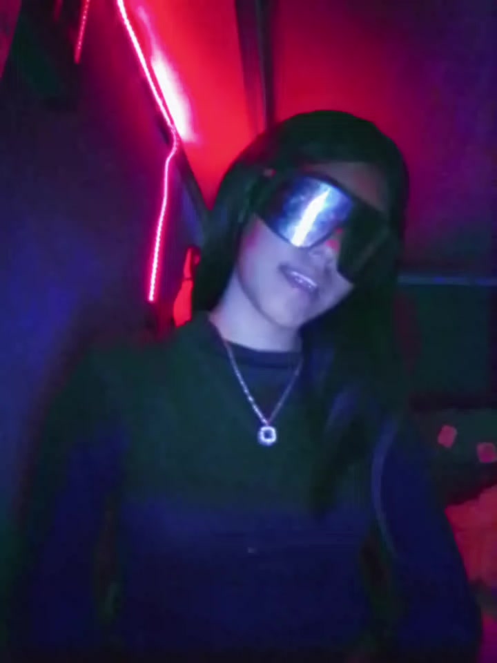 @L&auml;_cH&iuml;N&auml;&dagger;💯
