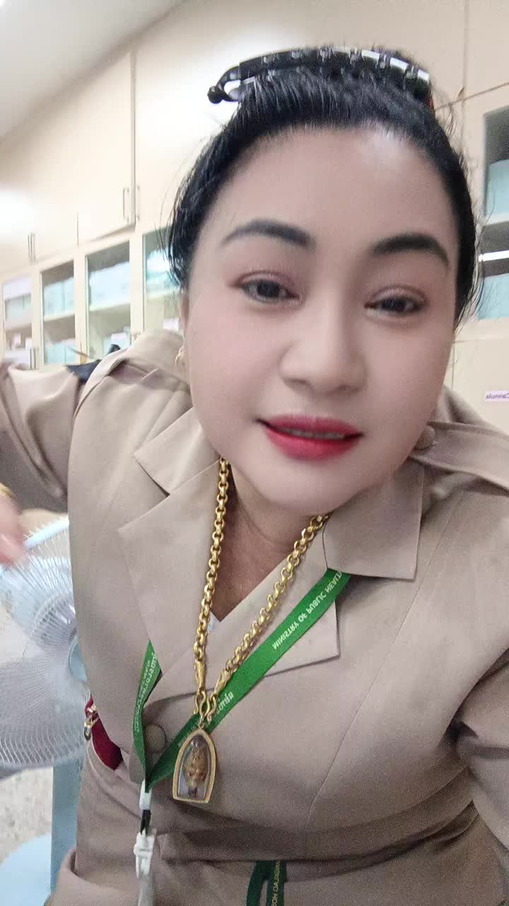 @ชุลีพร ใจเย็น