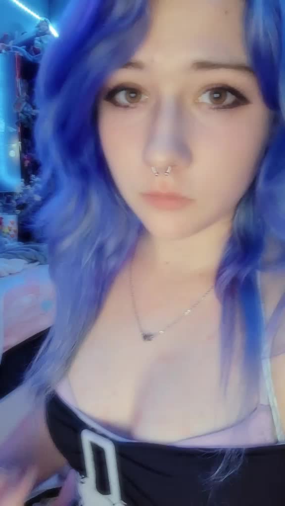 @Lilyyy