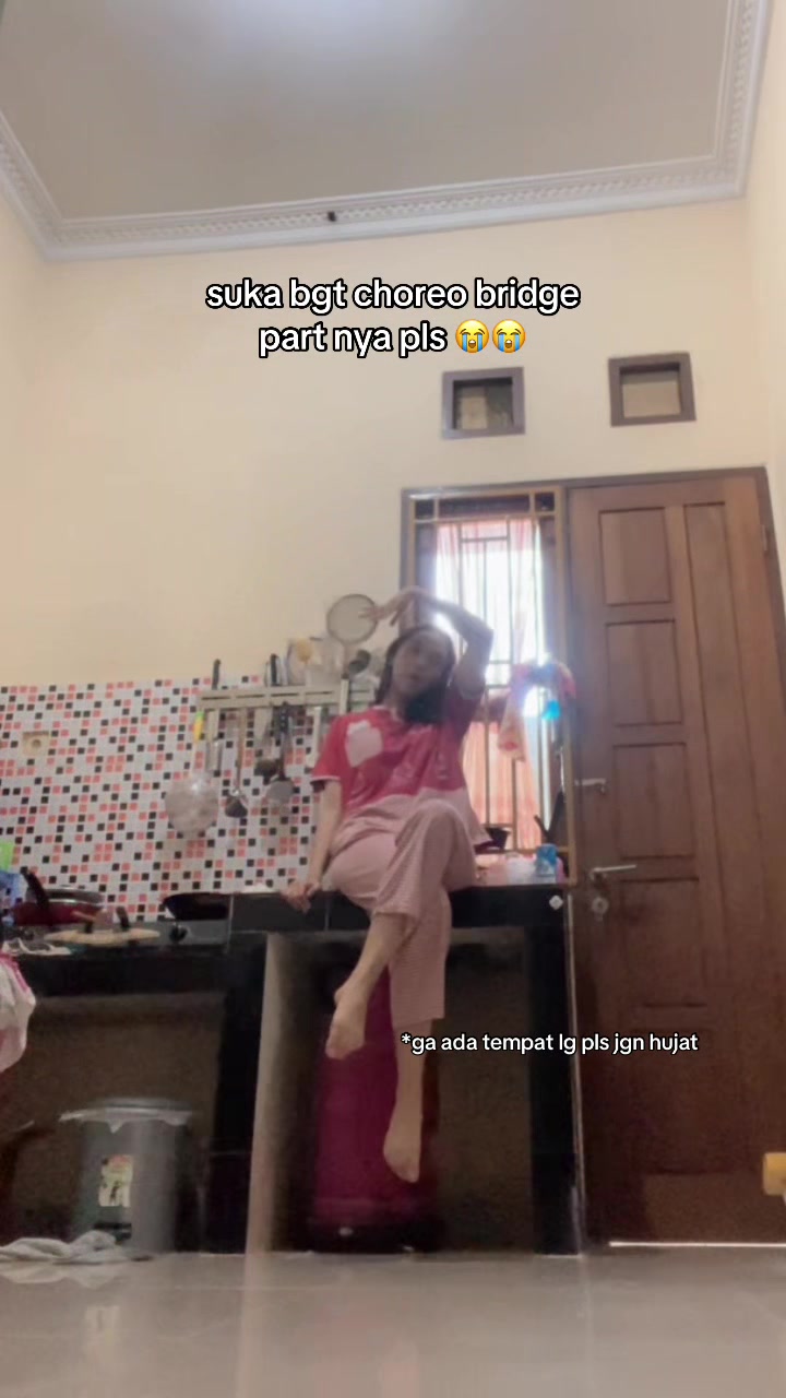@Jelli | dancer baju tidur