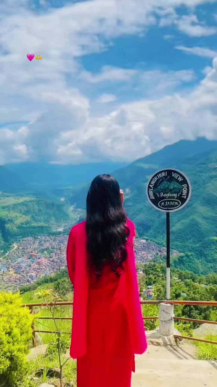 @मेनुका पाण्डे🎀🧿