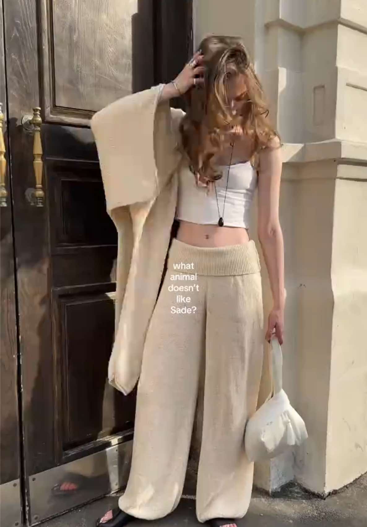@VIVI SAYURII