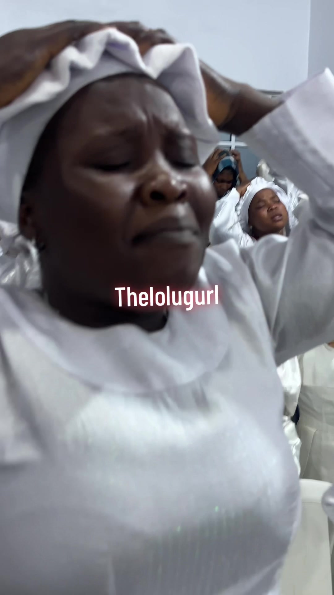 @thelolugirl