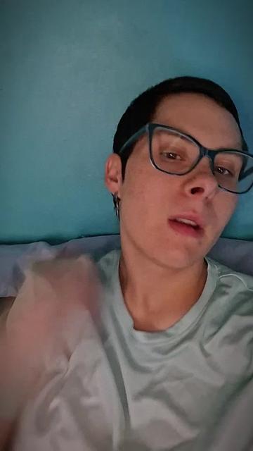 @Rebekah_420🍃🏳️&zwj;🌈