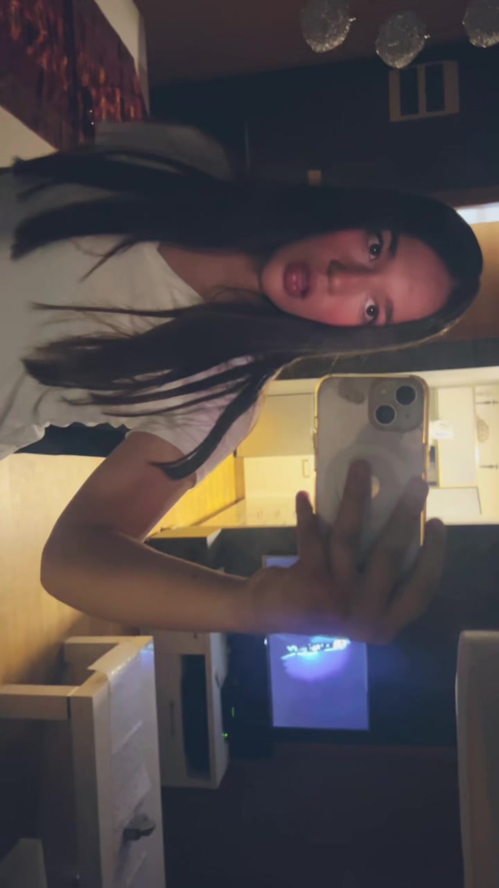 @𝓝𝓲𝔁𝓼𝔂𝔂