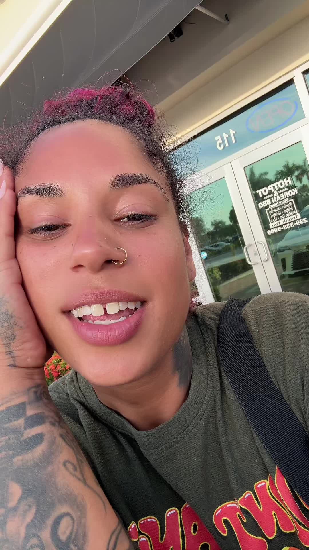 @ShhmoneyCurl