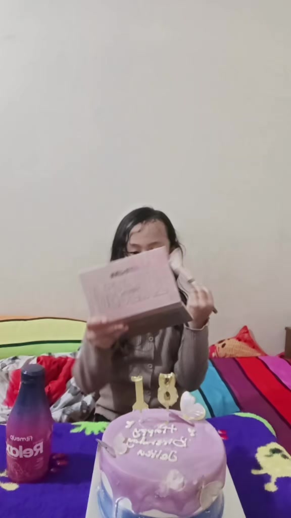 @vhat