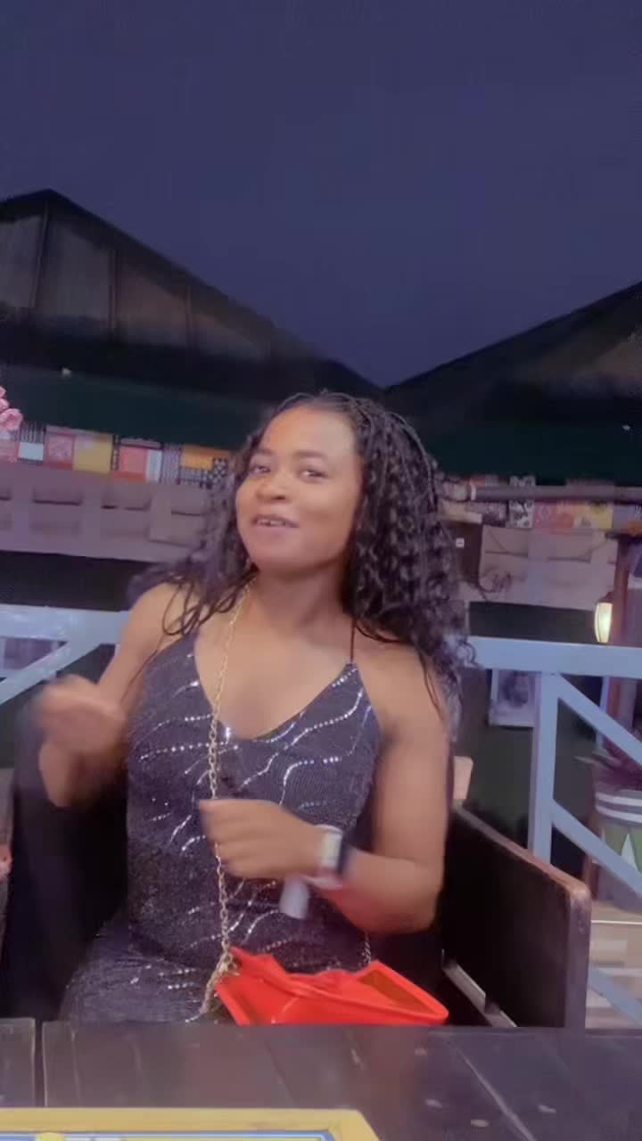 @Efya_Pomaa💕💐