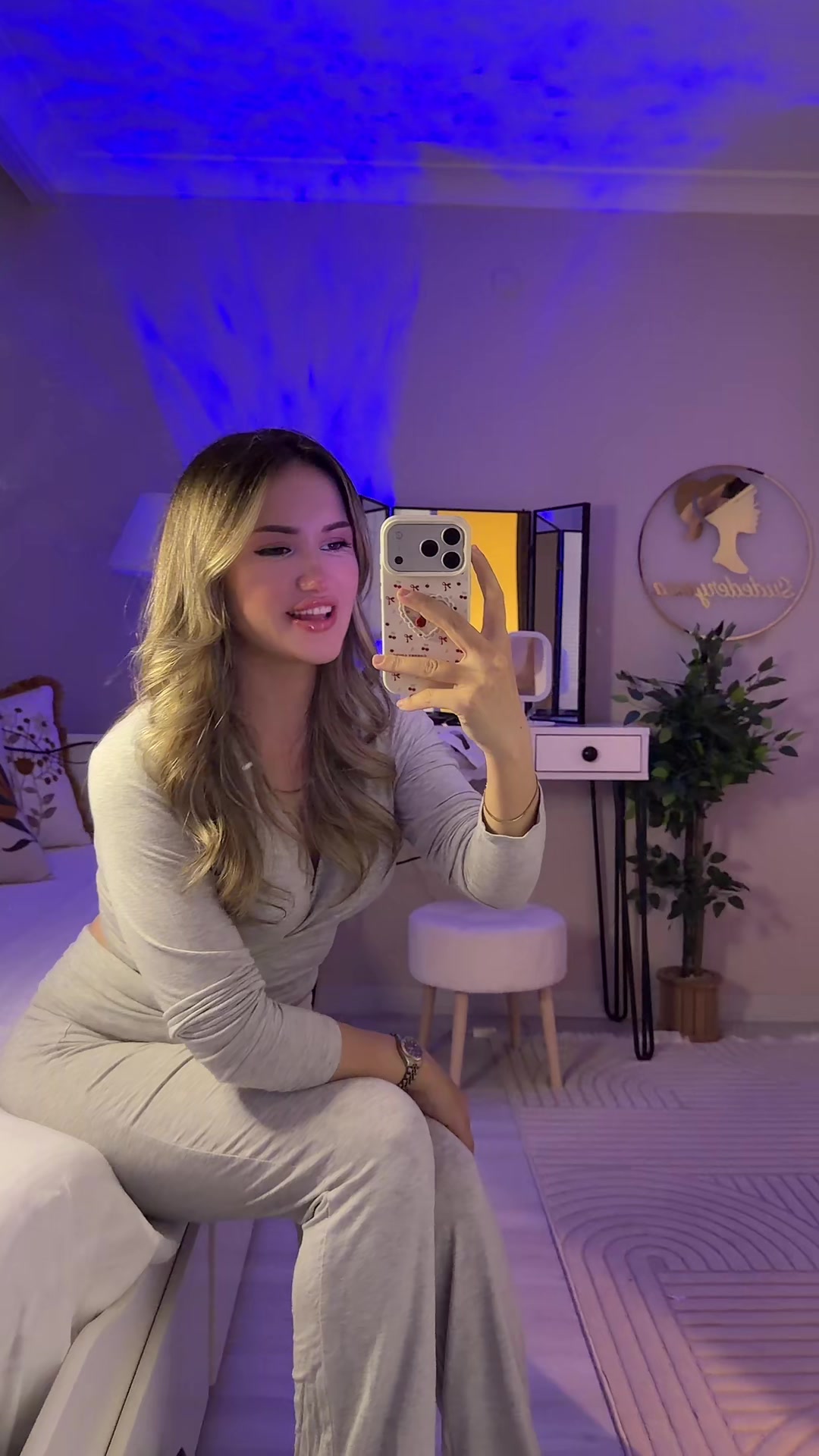 @Sudederyaaa☕️