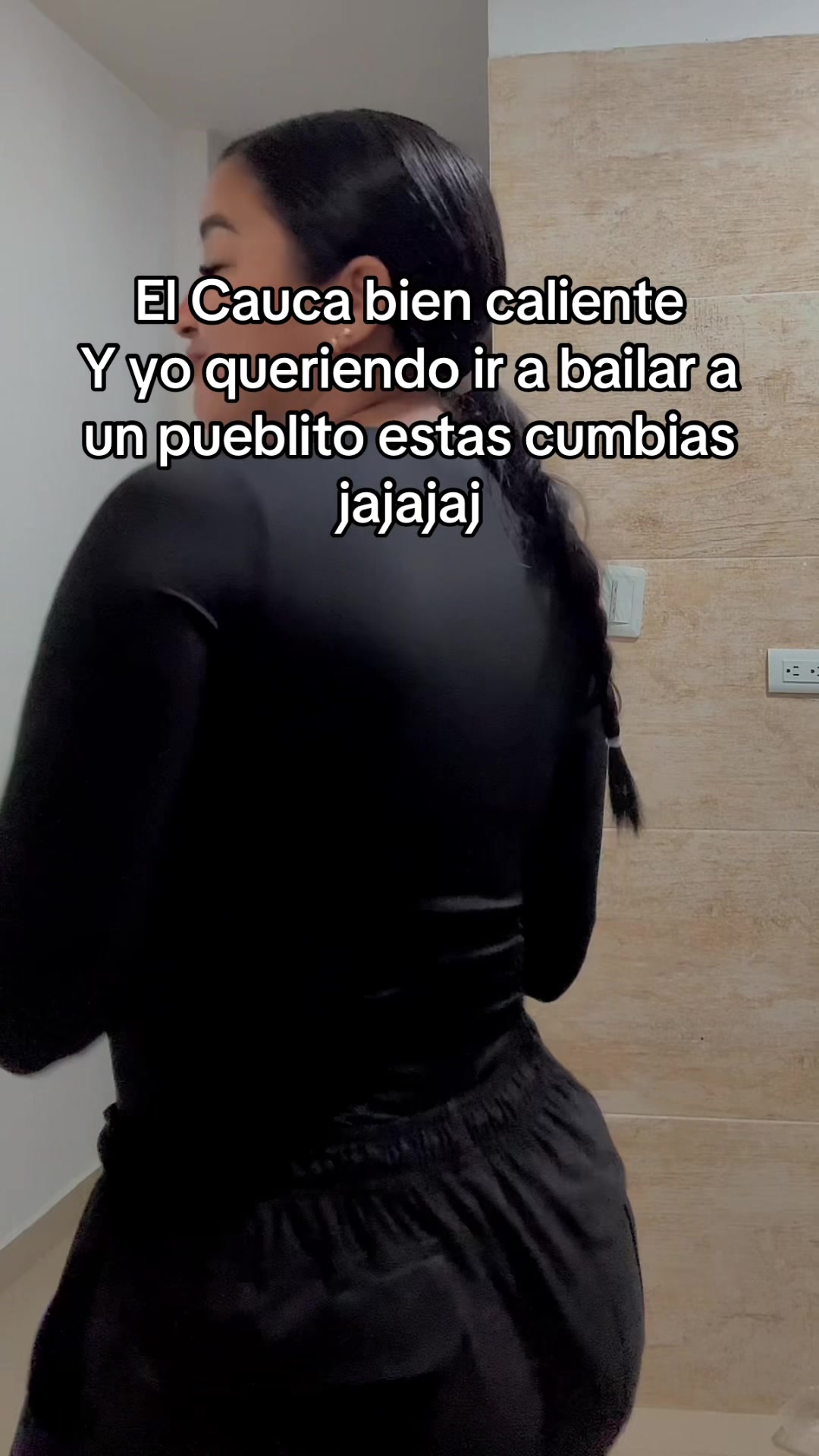 @ᥫ᭡