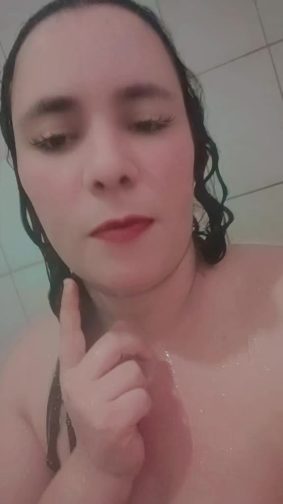 @Elizângela Andrade 🏳️🌈 liza