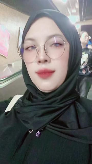 @kekasihku 🇲🇨🇭🇰🇰🇷