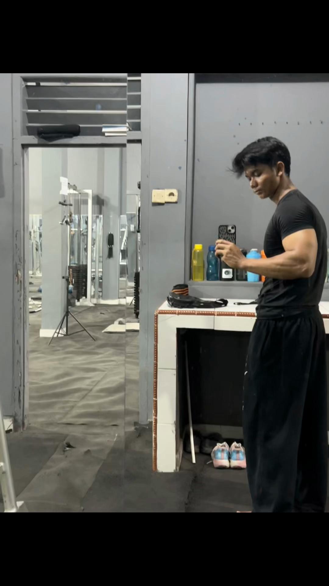 @Malik nazriel