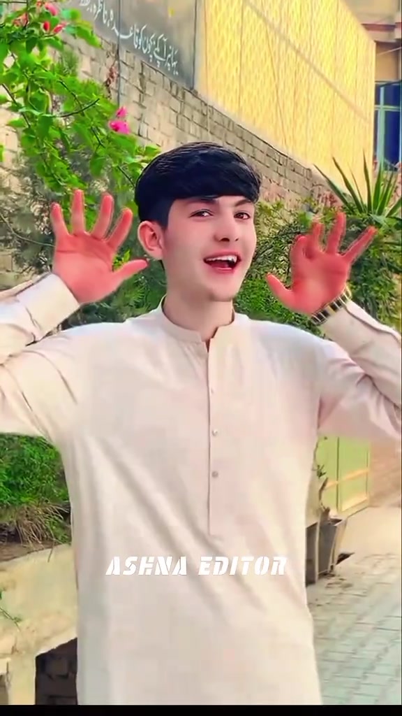 @𝐀𝐒𝐇𝐍𝐀 𝐄𝐃𝐈𝐓𝐎𝐑❤️&zwj;🔥