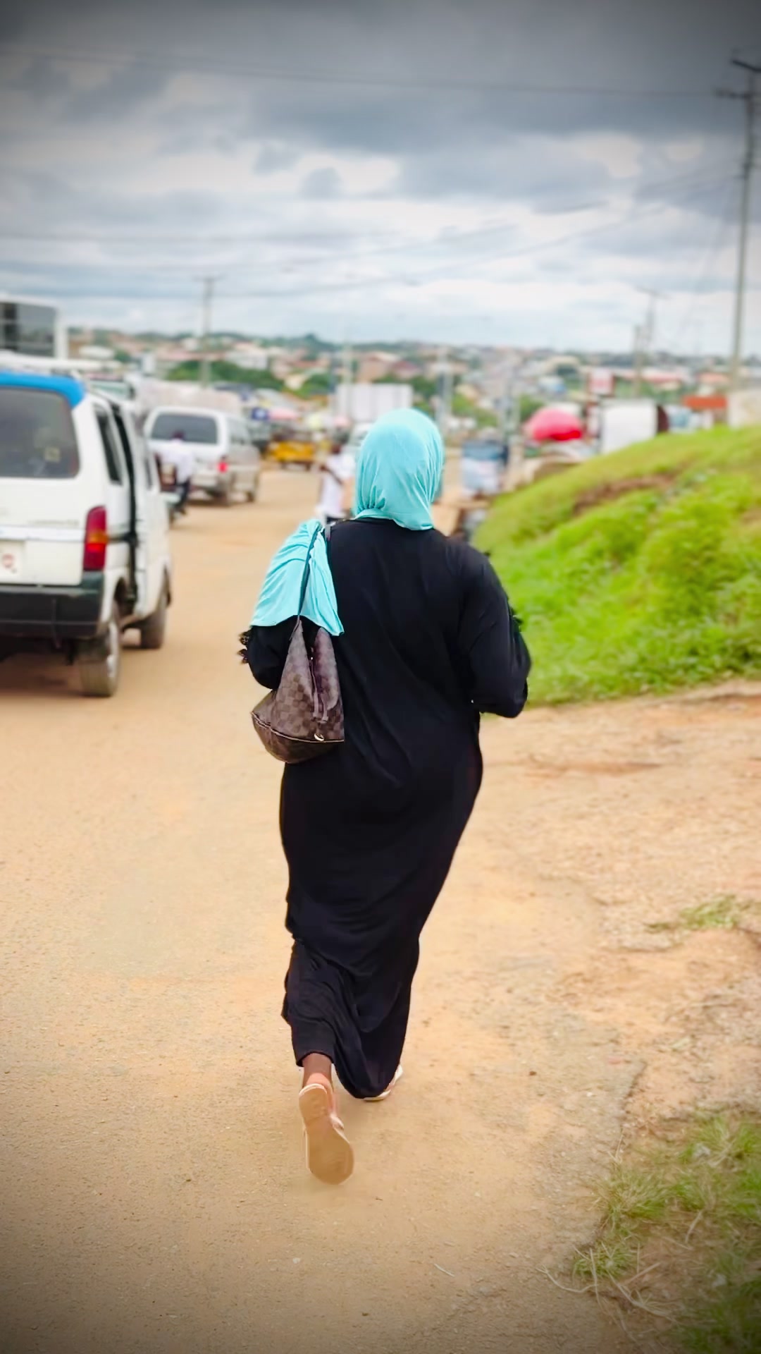 @Fiwasewa Ewatomi humanitarian