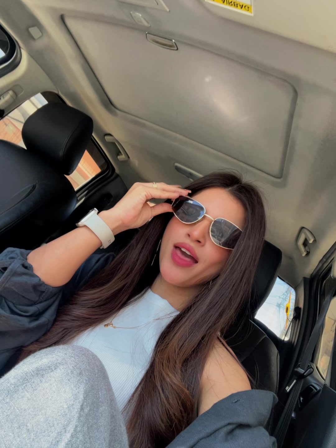 @ᴀɴɢɪᴇ ❥🦋✨