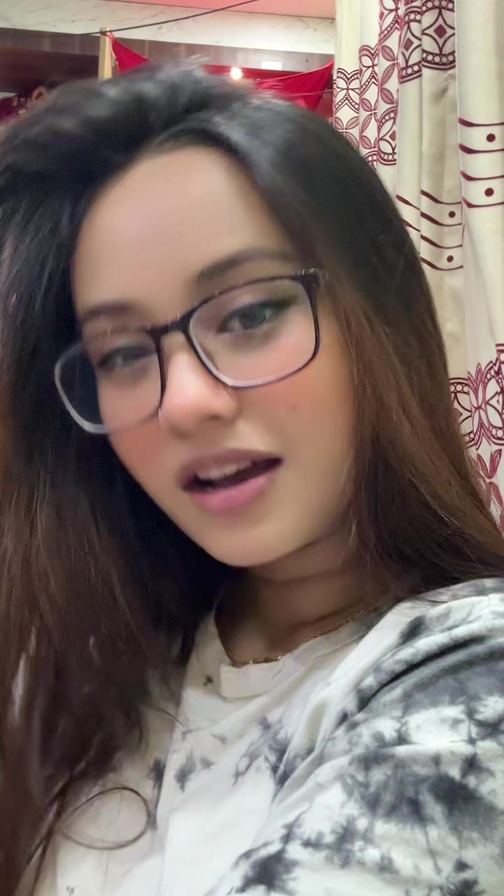 @RESHMA🧿🇳🇵