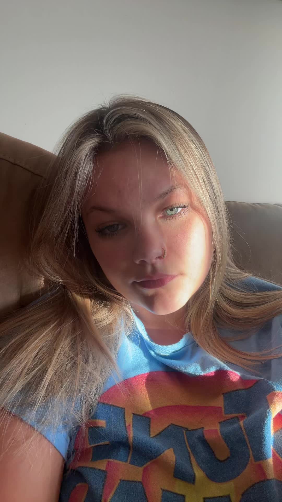 @hot bitch