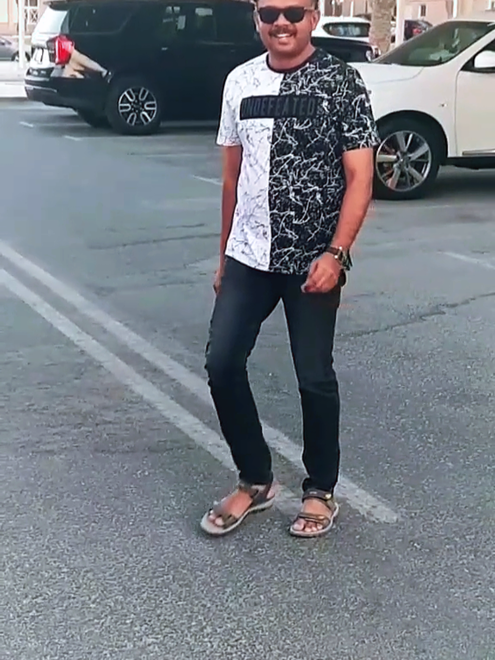 @𝓢𝓪𝓵𝓶𝓪𝓷 𝓕𝓪𝓻𝓲𝓼