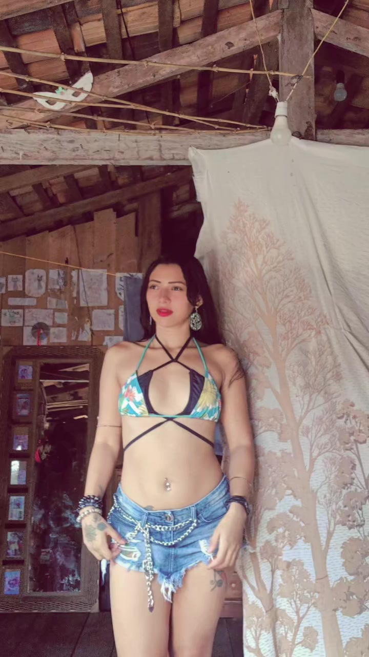 @Isabella