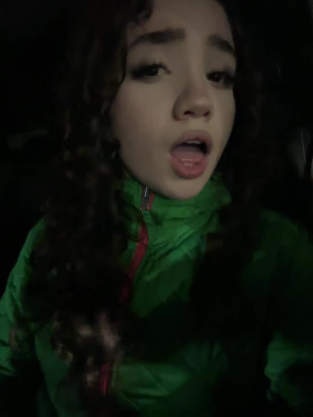 @emicamacho__