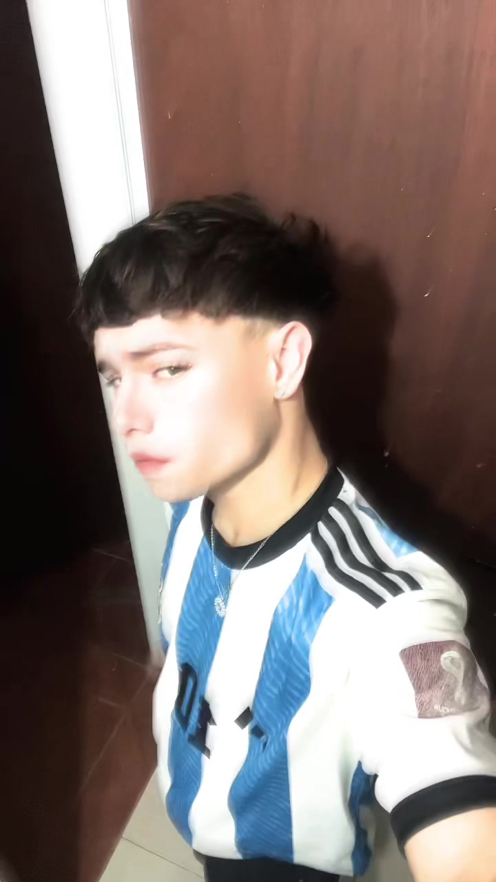 @𝑀𝑎𝑥i𝑖 coronel🦁