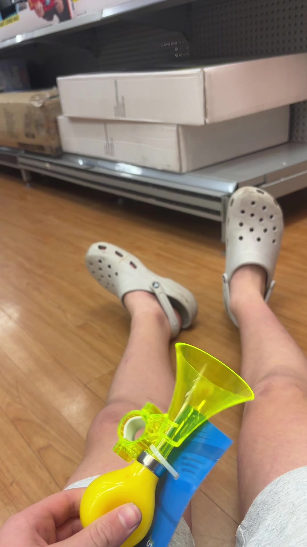 @toesarecool5