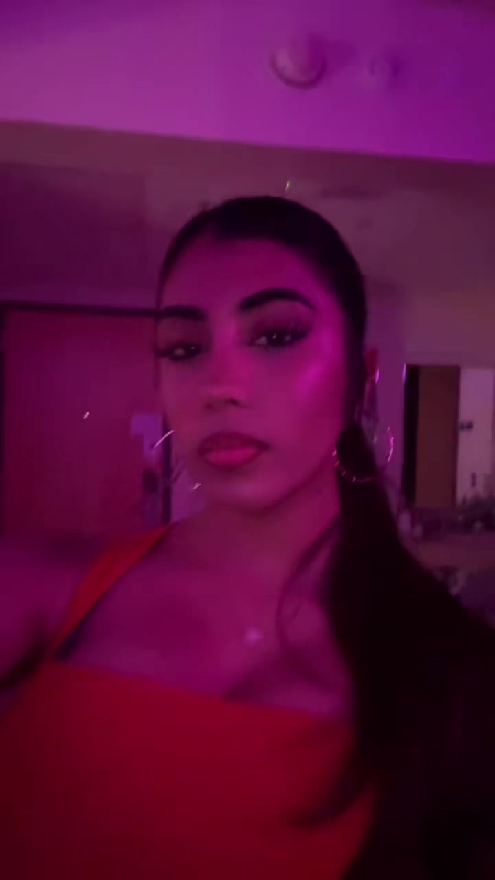 @d