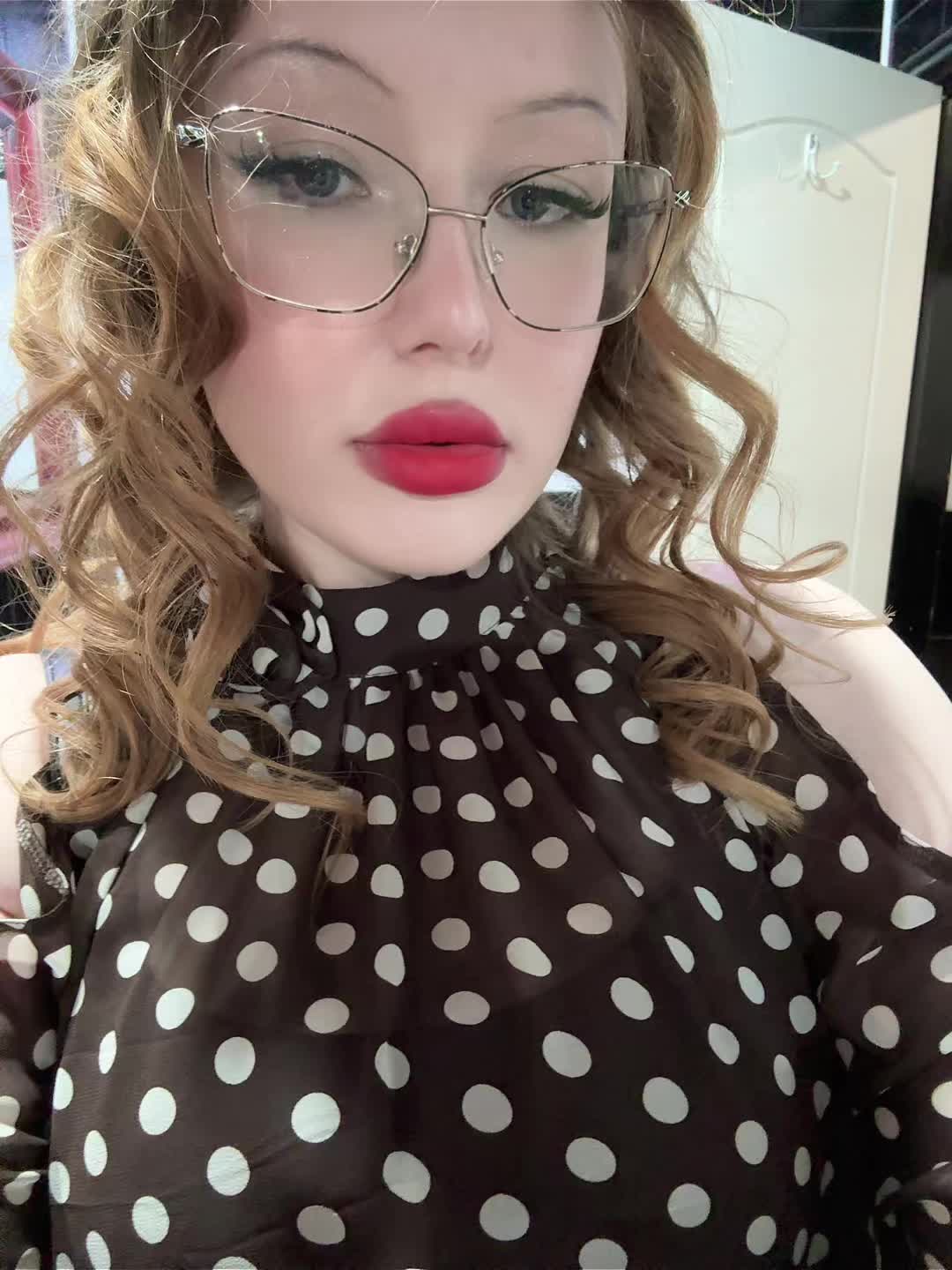 @Софья ✨