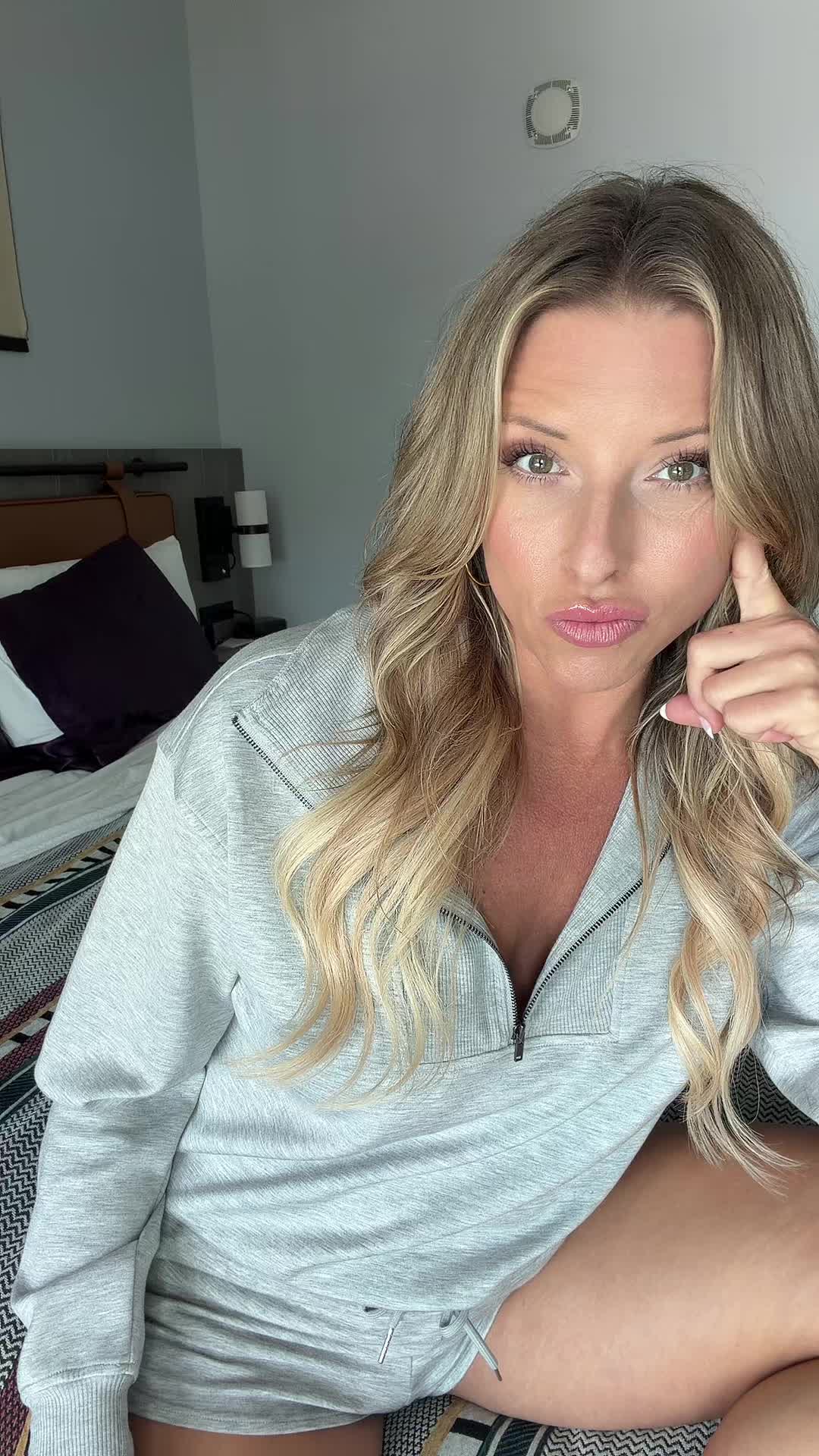 @MrsMalloryMilford