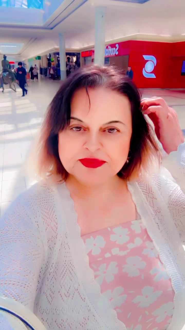 @queen_of_hearts🇨🇦
