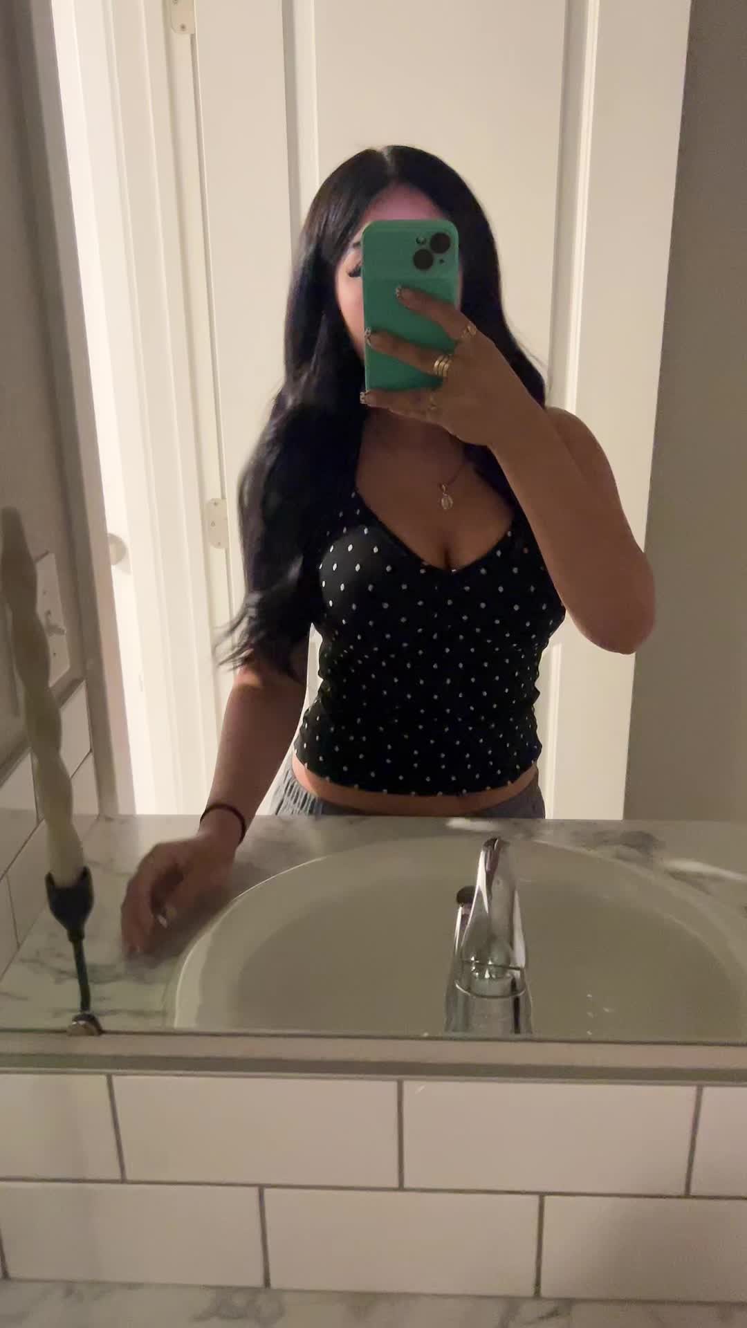@⃟