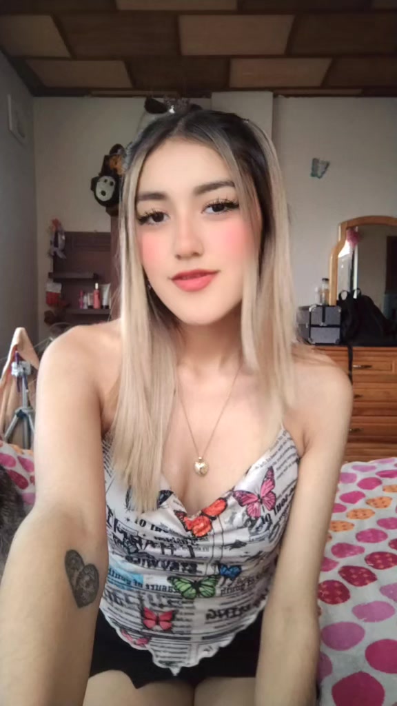 @Vivi🦋❤