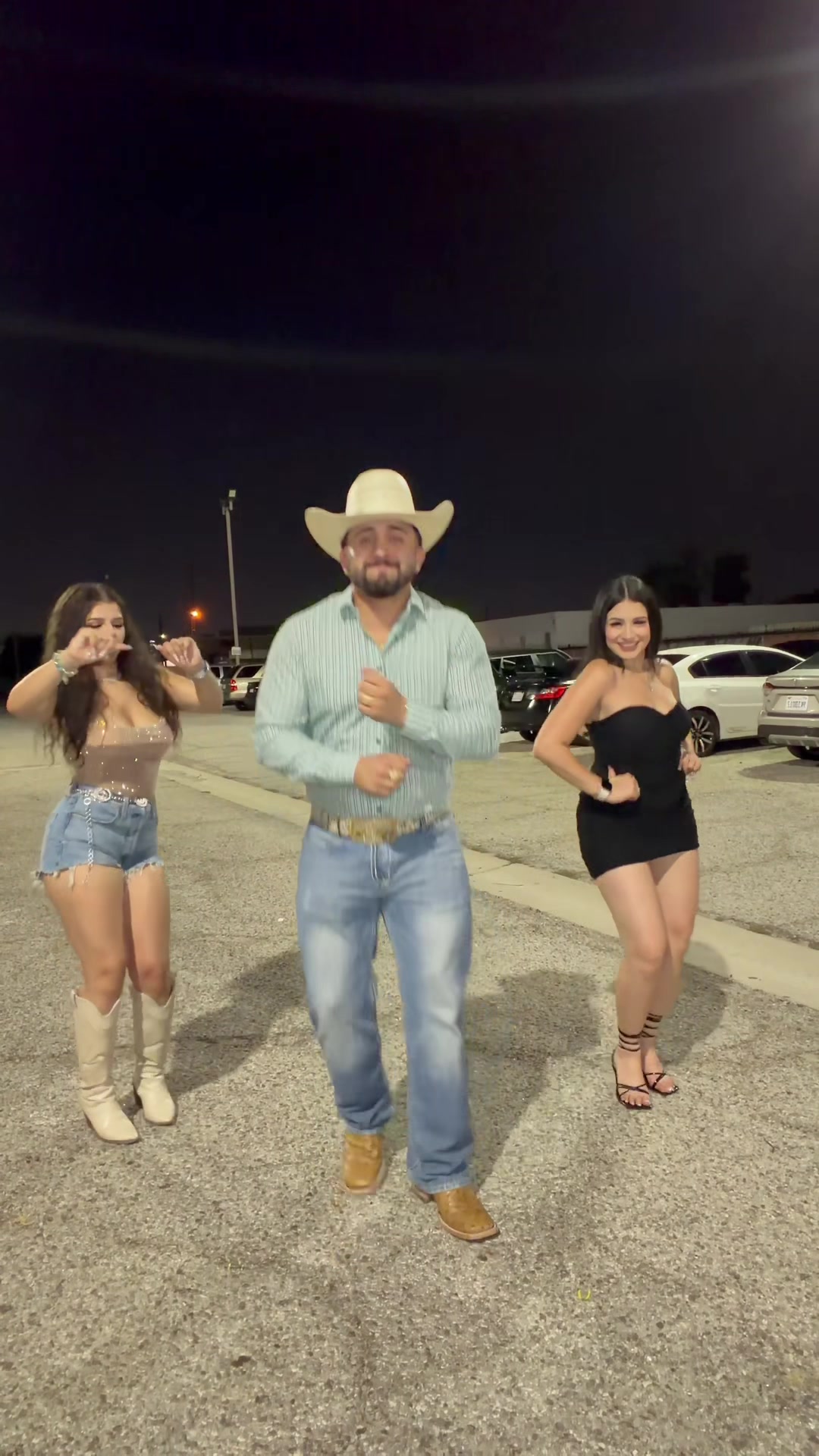 @Gustavo Montoya