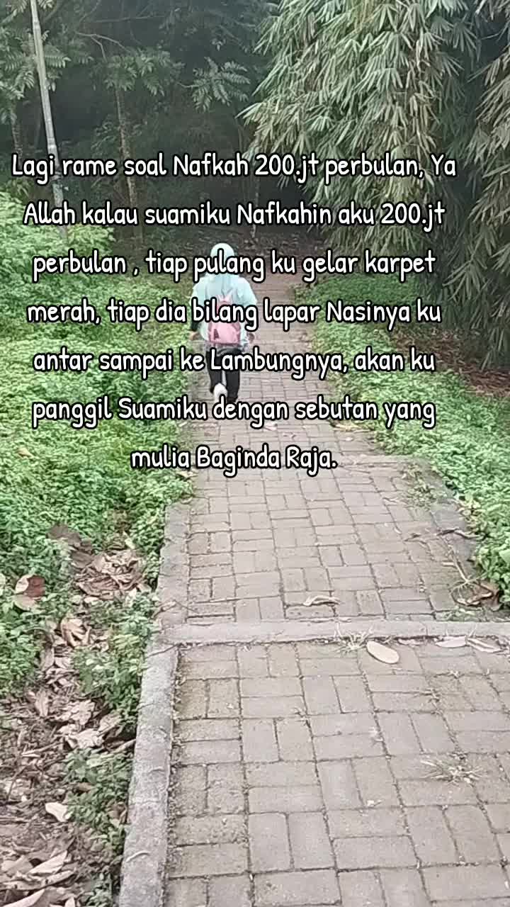 @momhie