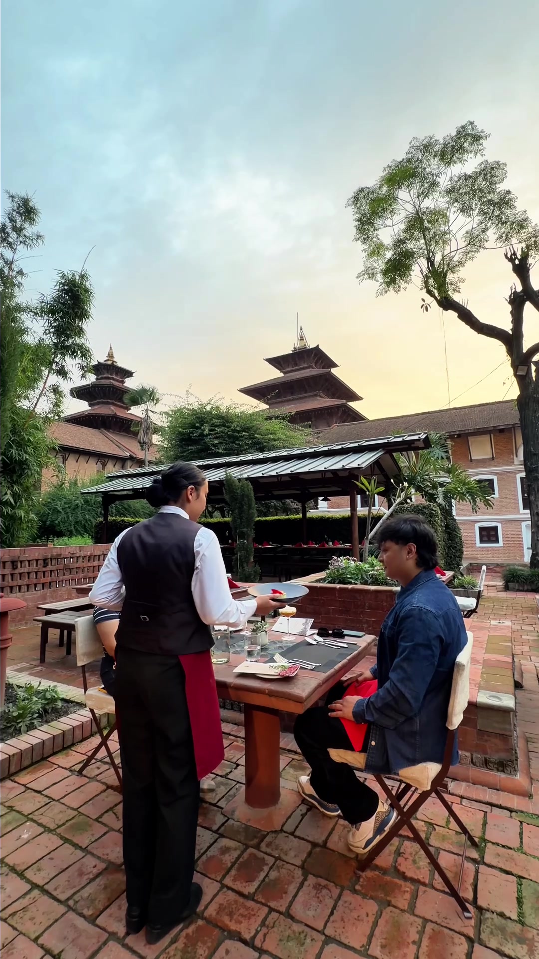 @Mr. Foodie NEPAL